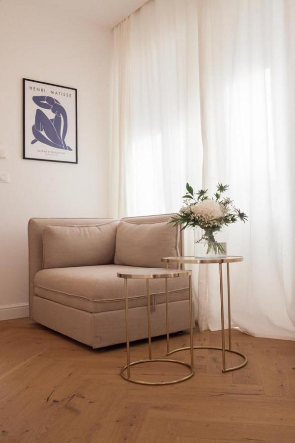 Aurum D Apartment