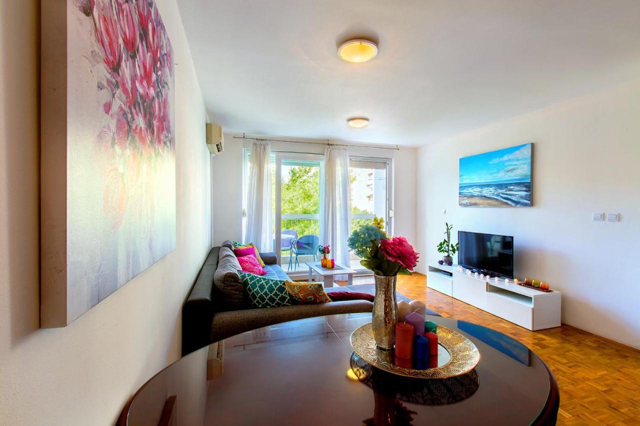 Amari Apartment