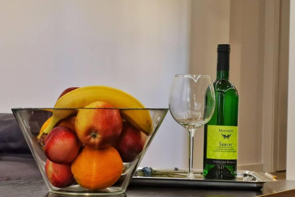 Apartment Luxury Dim Split