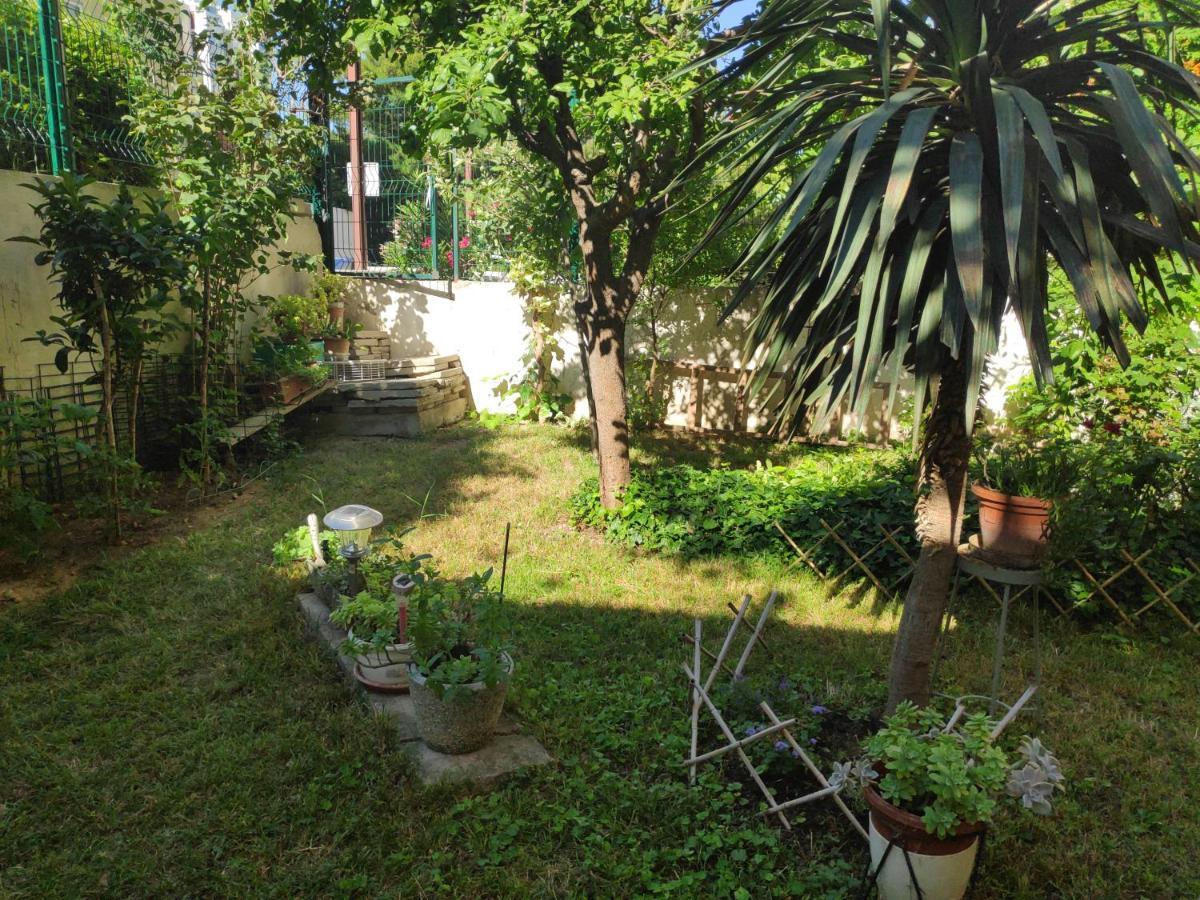 Spacious With Big Garden Near Split