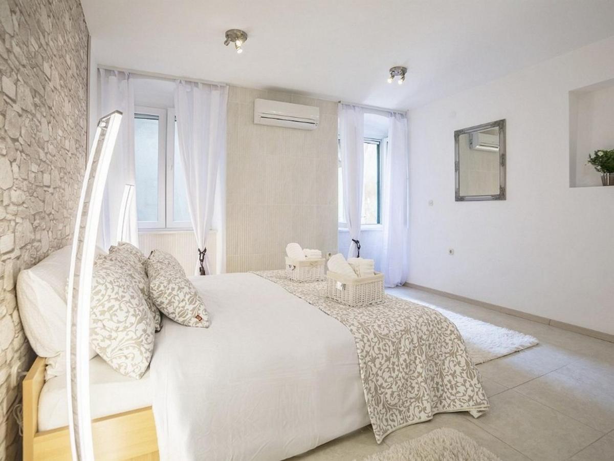 The Diocletian Collection Gasthuis 4*
