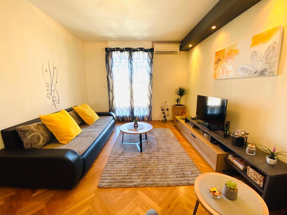 Lucija Apartman *