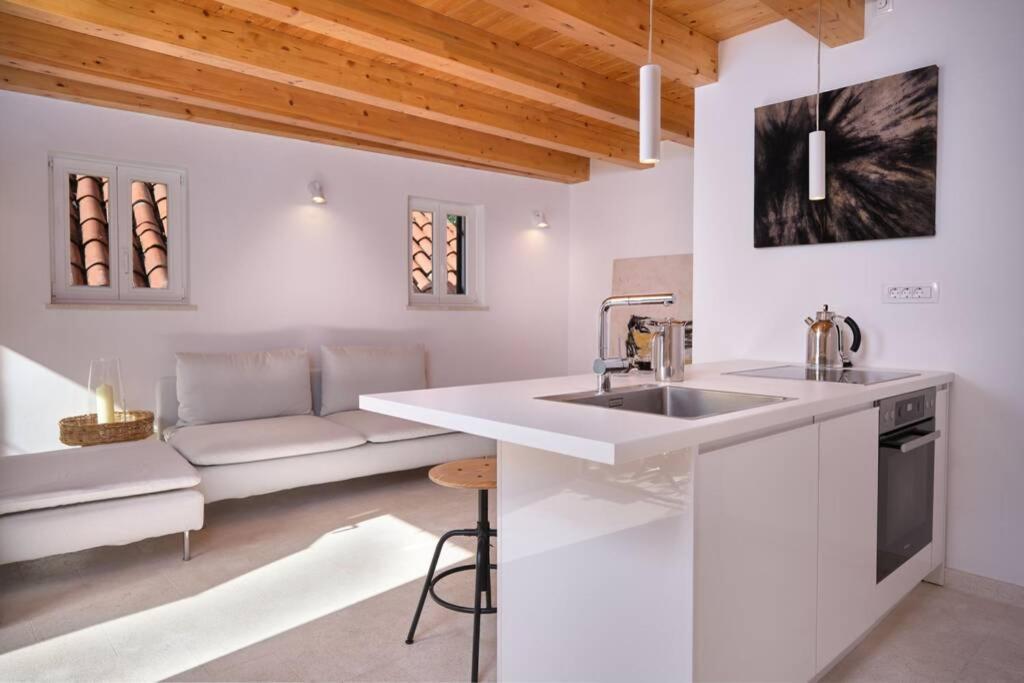 Heritage House In Varos Holiday home Split