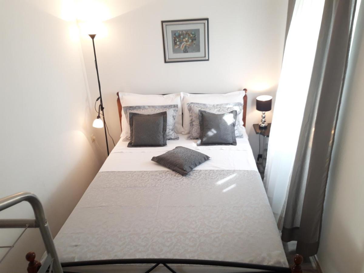 Luxury Mansarda Duplex - City Centre - Stone House Apartment Split