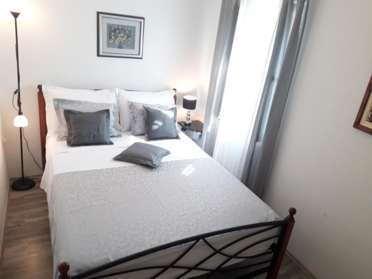 Luxury Mansarda Duplex - City Centre - Stone House