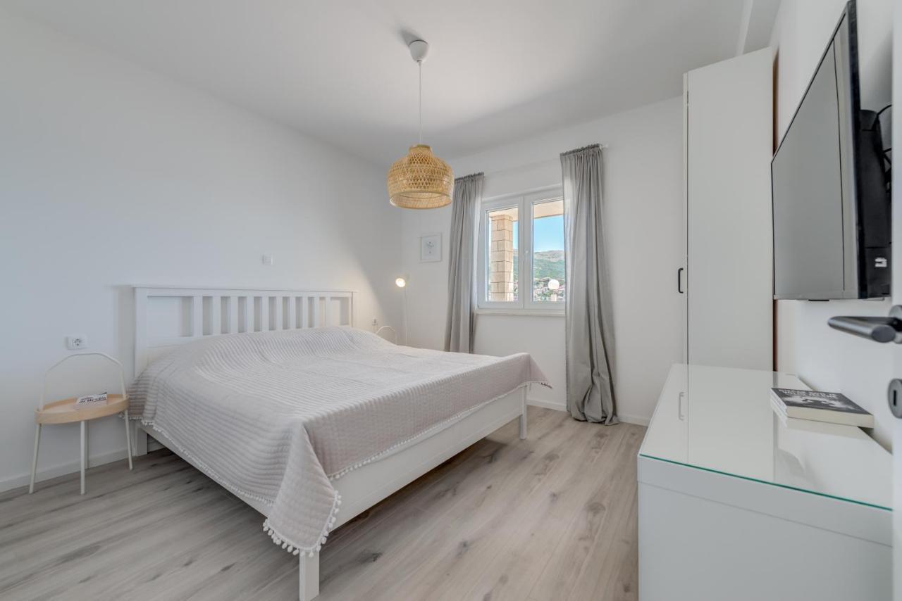 Beachfront Apartman