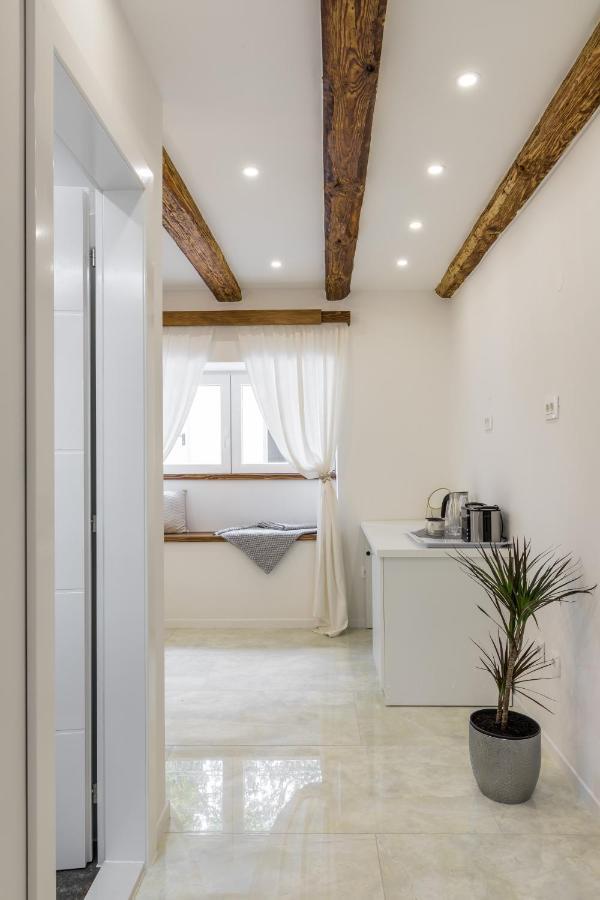 Hani Luxury Apartment *