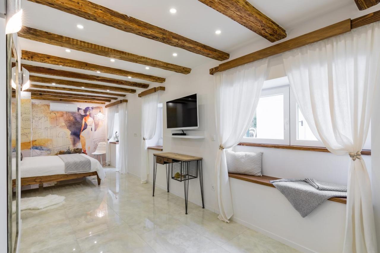 Hani Luxury