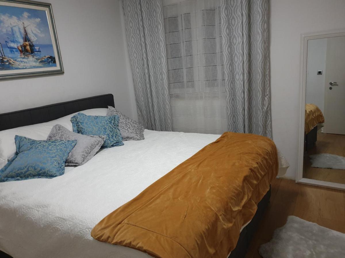 Paradiso Apartment Split