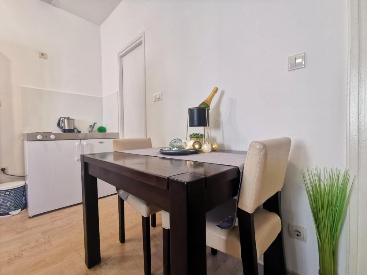 Klara Apartman