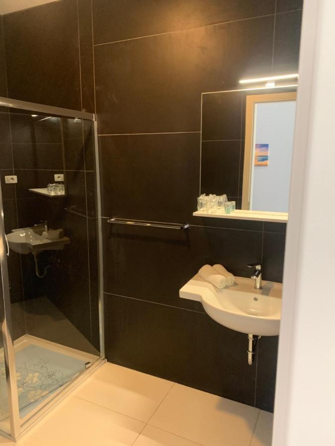 Hotel Elu Iris 3*