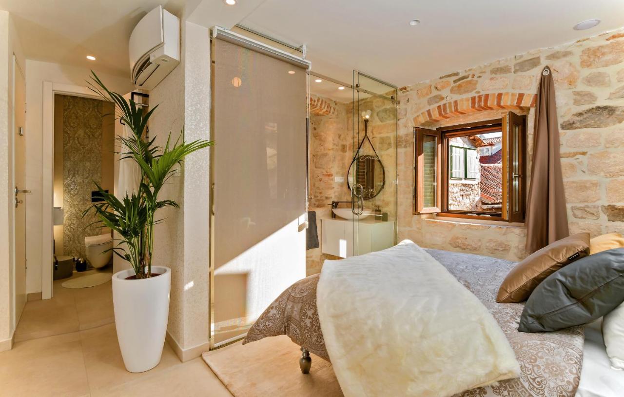 Luxury Studio Eminence In The Old Center Of On Pjaca Square