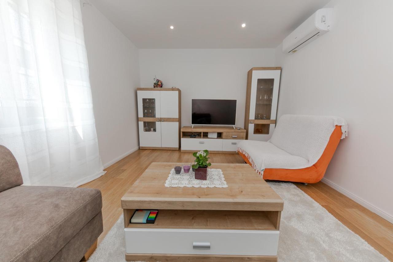 Apartment Lana - David, Center Of *