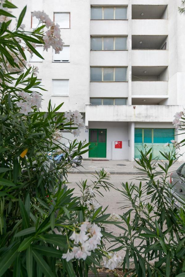 Apartman Apartment For 2, Balcony, Wi-Fi, Public Parking, Private Entrance, Self Check In Split