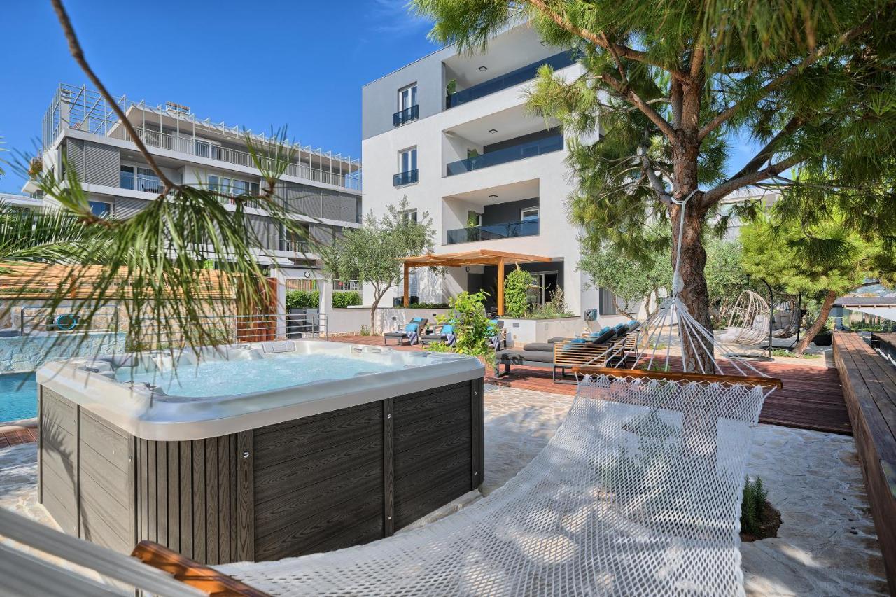 Liberty Living Apartment Split