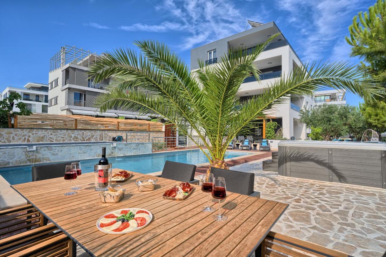 Liberty Living Apartment *