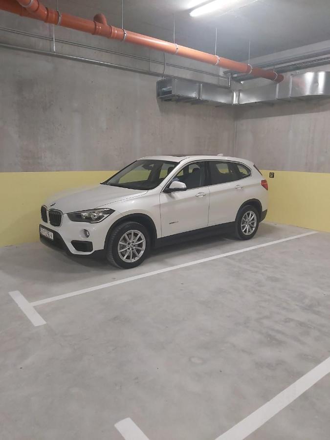 Luxury 4seasons With Garage Apartman *