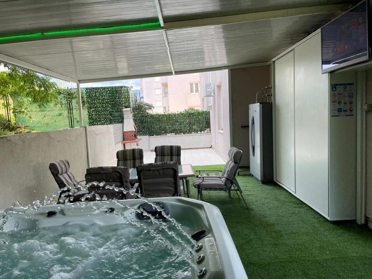 Apartman Relax Whit Big Terrace 170m2 Near The