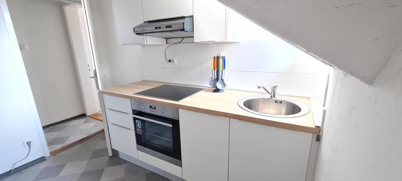 Mana 3 Apartment Split