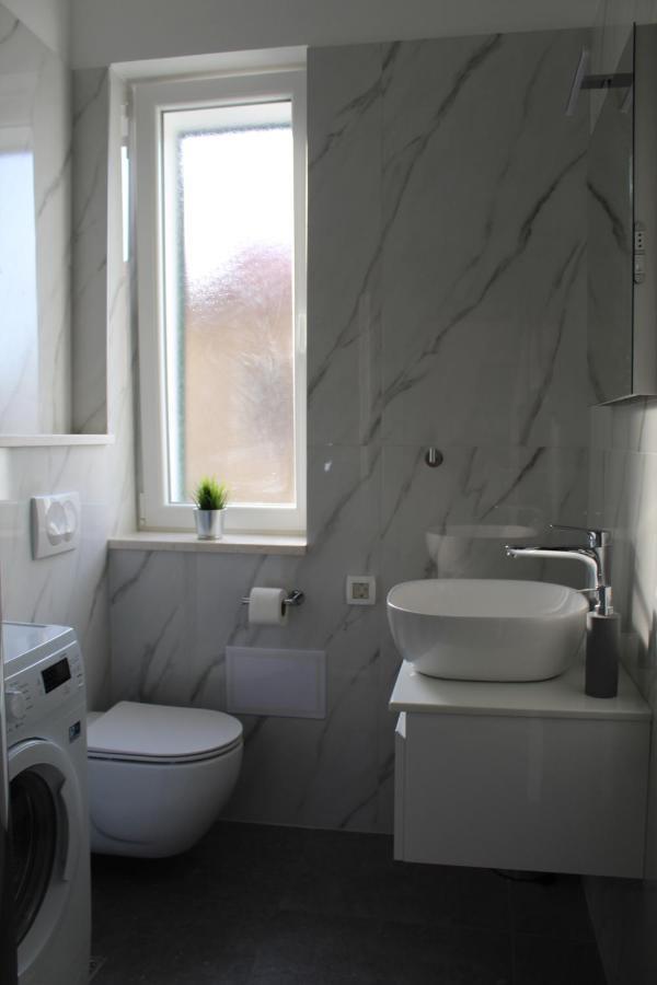 The Site Apartment Split