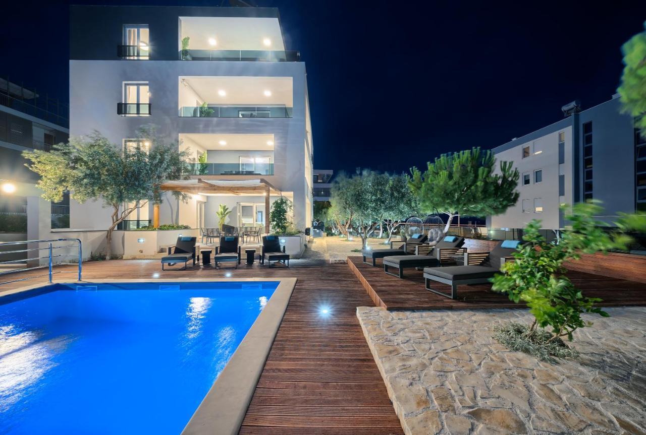 Liberty Living Apartment Split