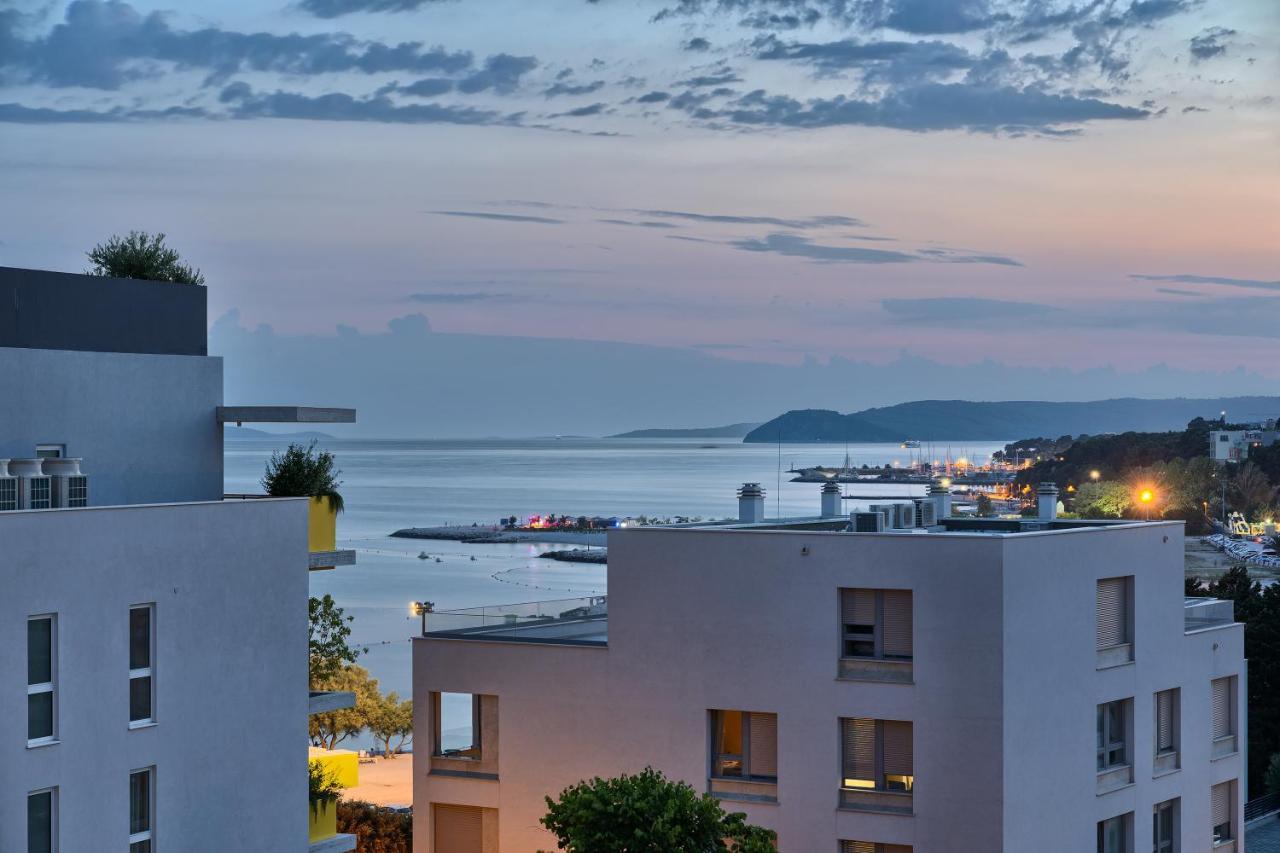 Liberty Living Apartment *