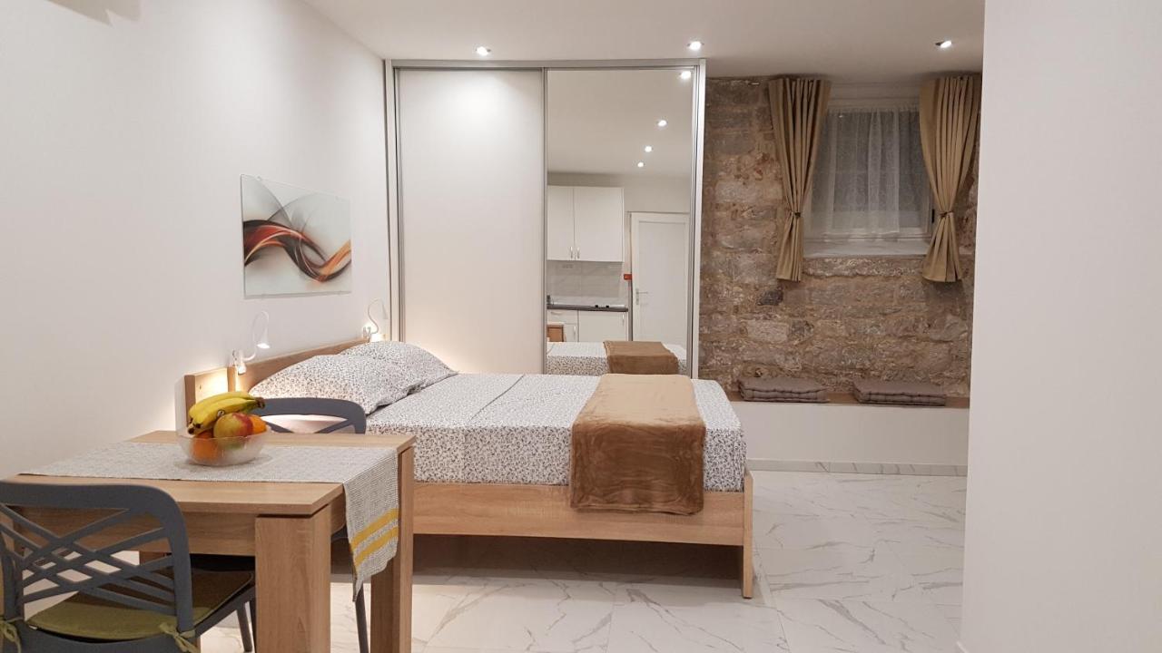 Tales Of - 100 Meters From The Seafront Appartement Split