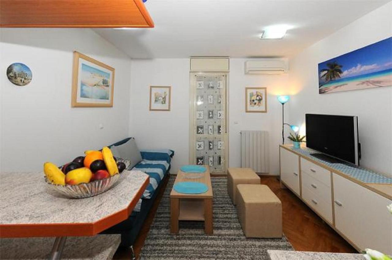 Apartment Brandy