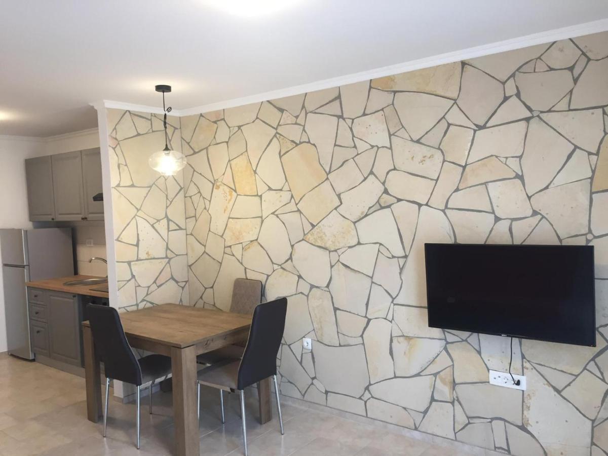 Spacious In A Quiet Neighborhood Appartement