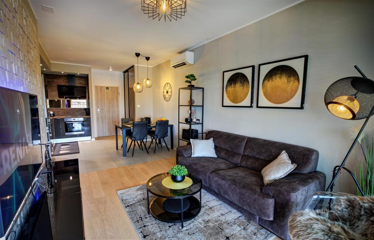 Apartman Luxury 4seasons With Garage Split