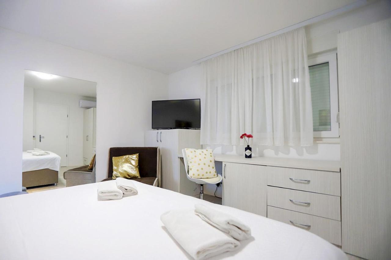 Guest house Zvonko Split