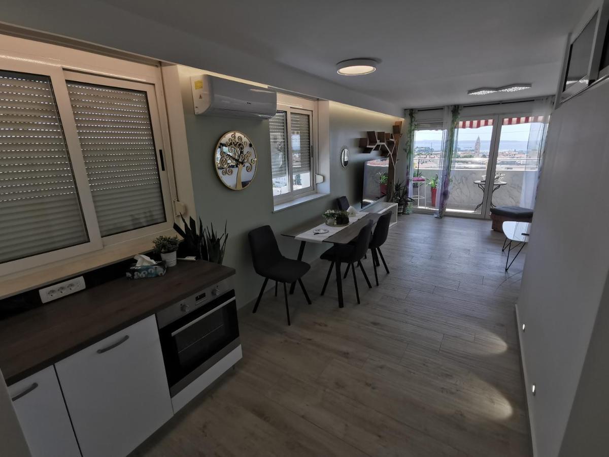 Apartment Ida - Royal View