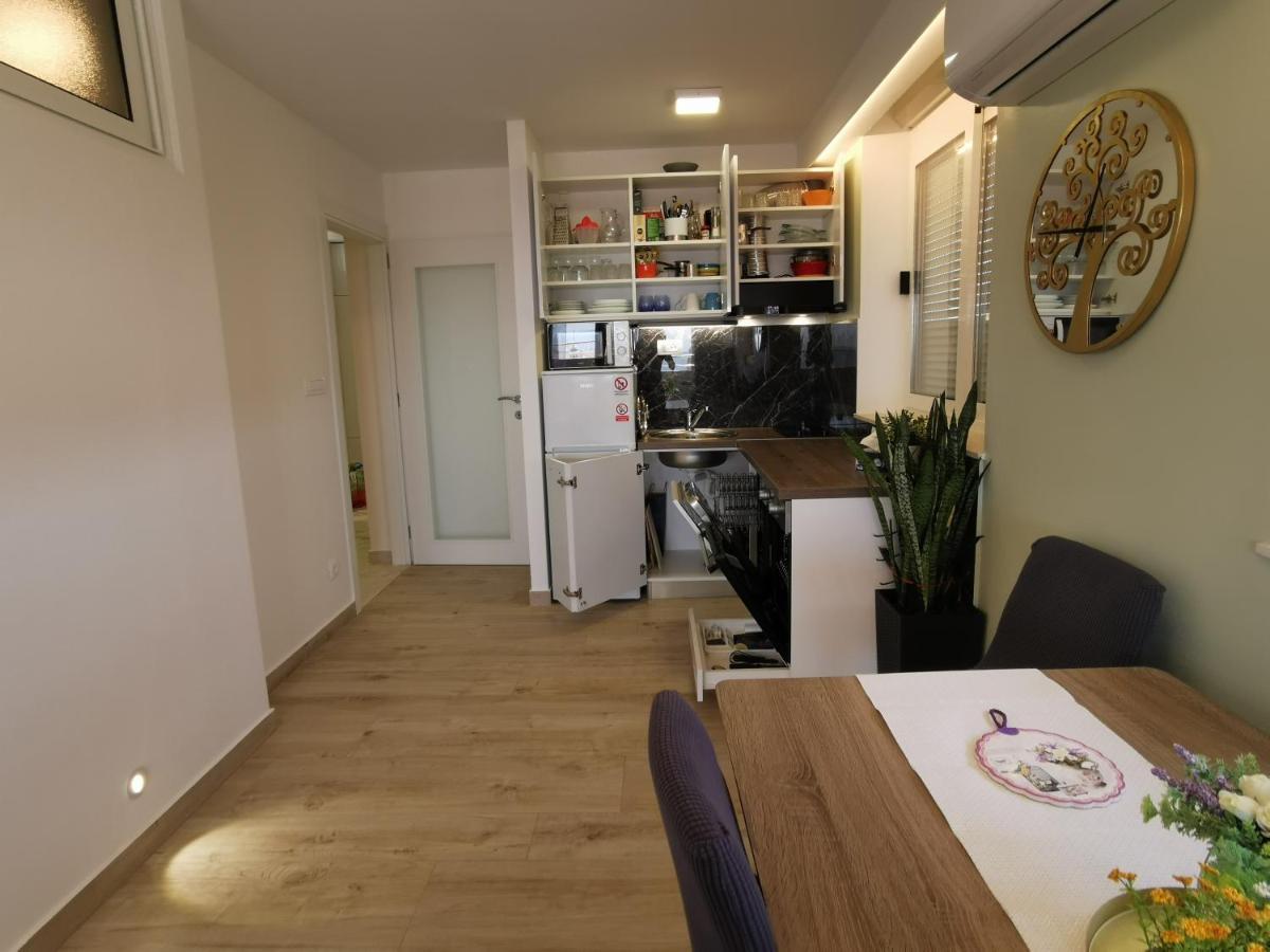 Apartment Ida - Royal View *