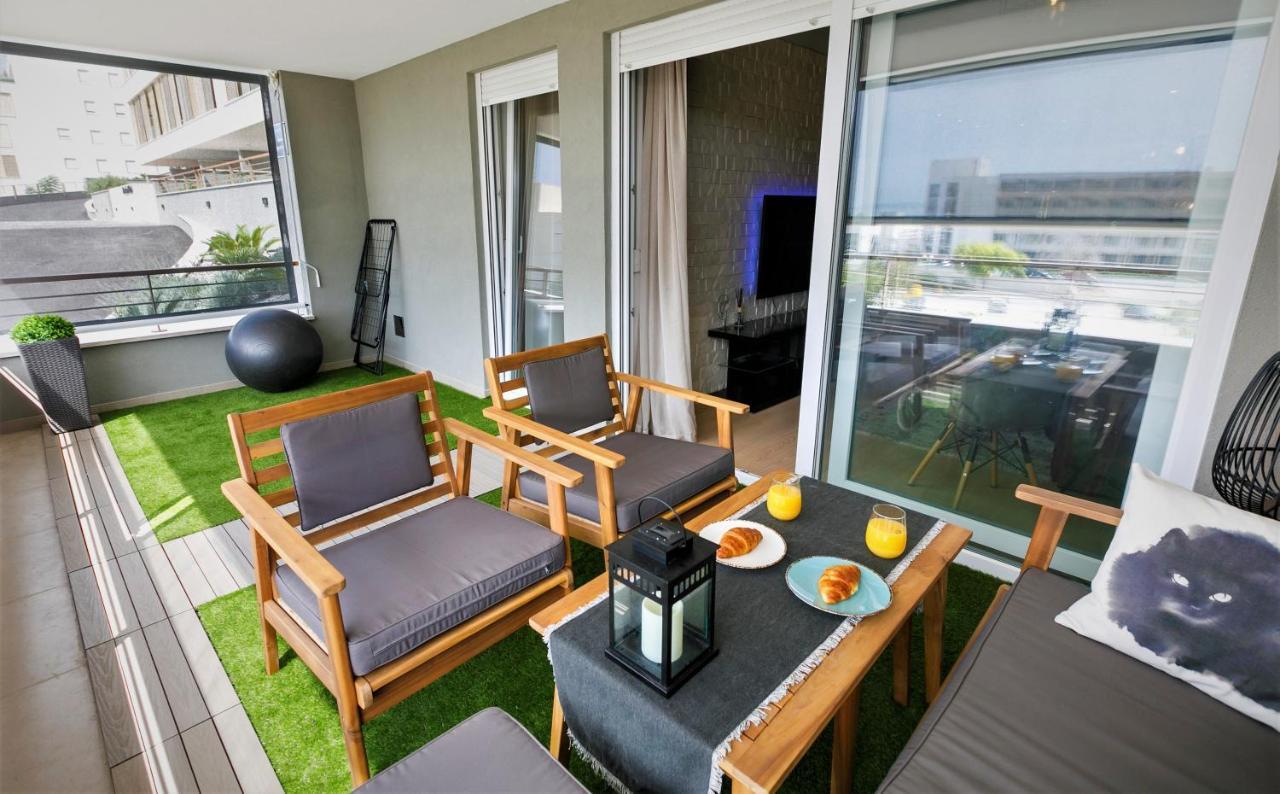 Luxury 4seasons With Garage Apartman *