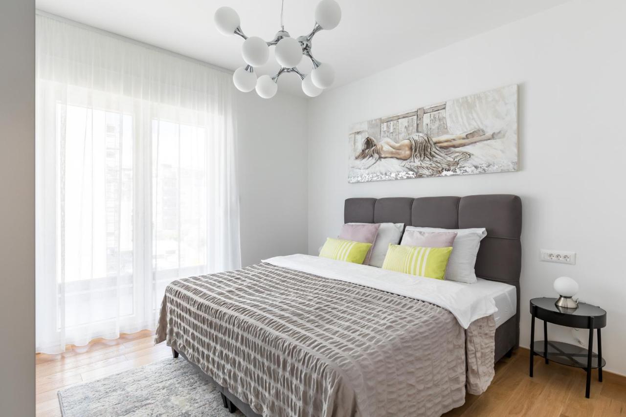 Elysian Zen Luxury - Two Bedroom With Terrace And Sea View Apartment *