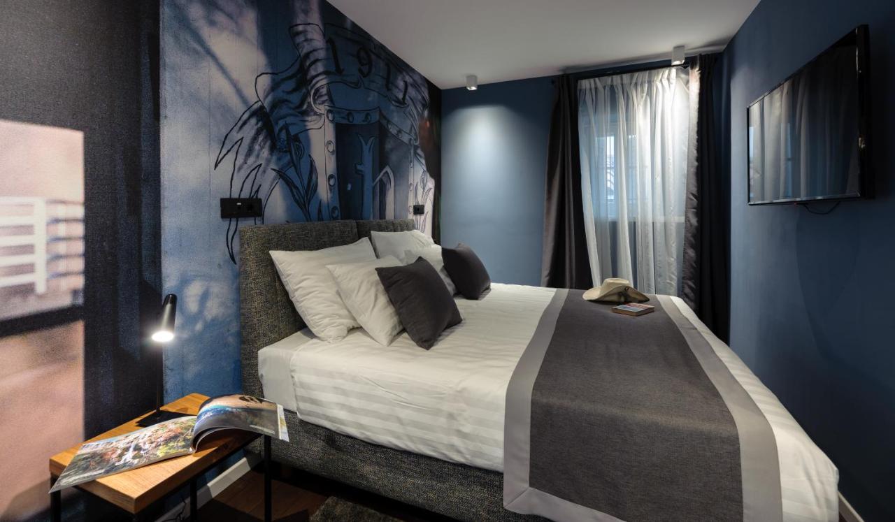 Camera Hotel Hotel 4*