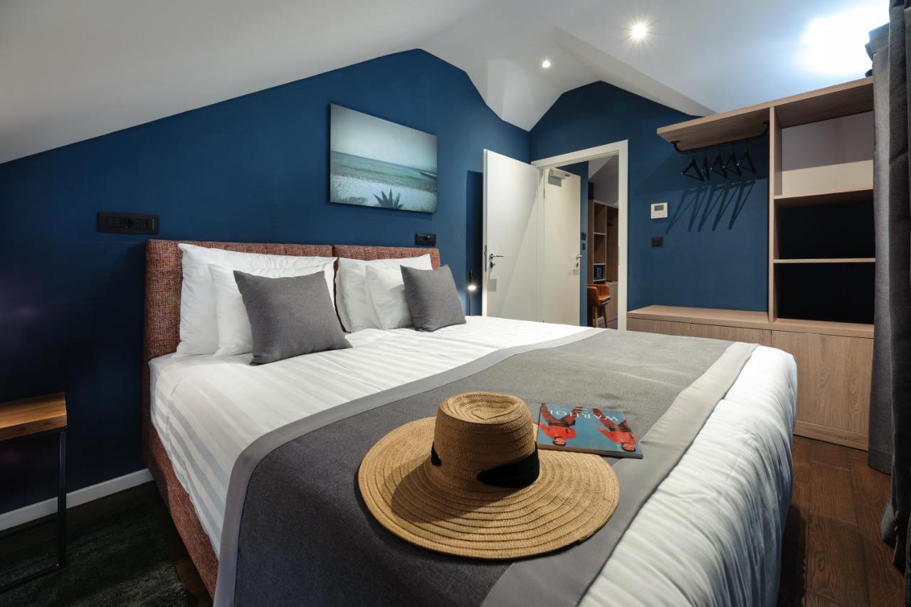 Camera Hotel Hotel 4*