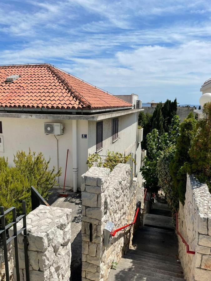 Zvonko Guest house 4*