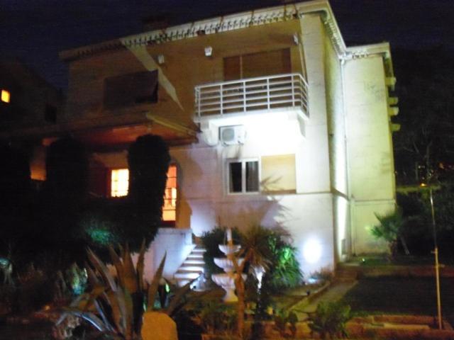 Apartment On Location, With Sea View And Exotic Garden *