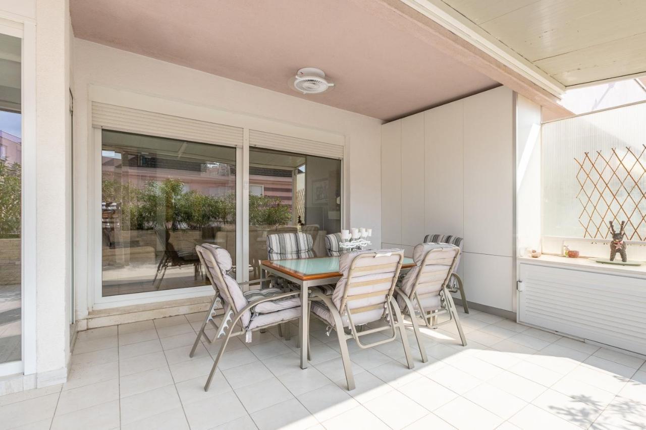 Relax Whit Big Terrace 170m2 Near The *