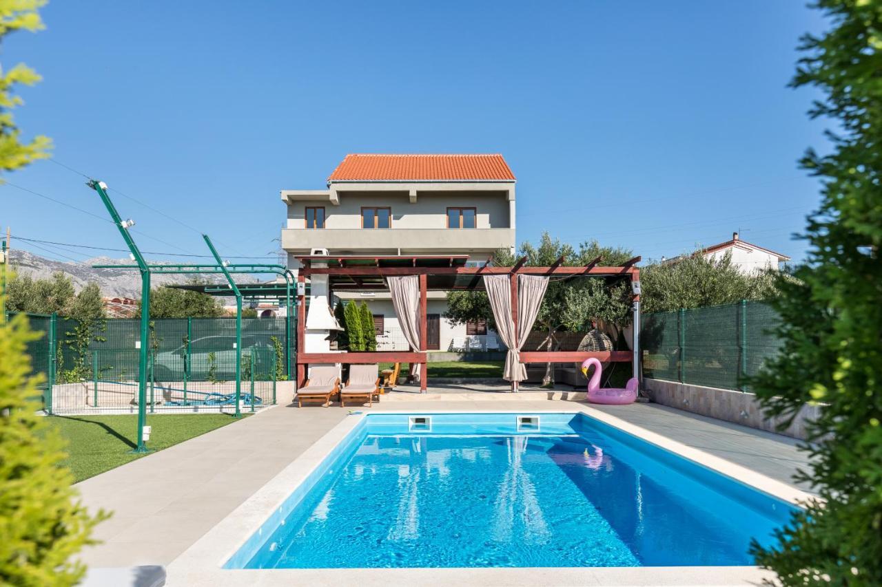 Villa Villa Fay Split