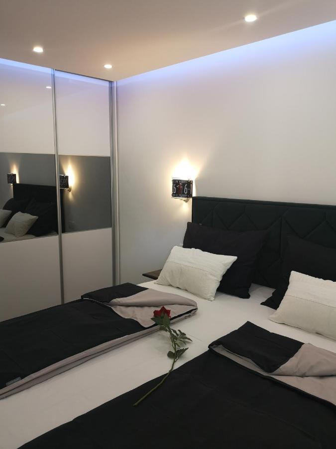 Ella Apartment