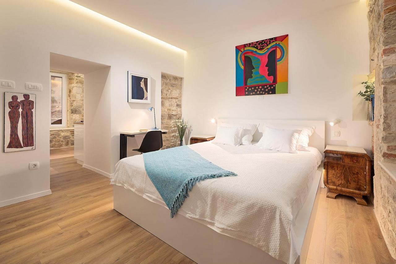 Apartment Ad2