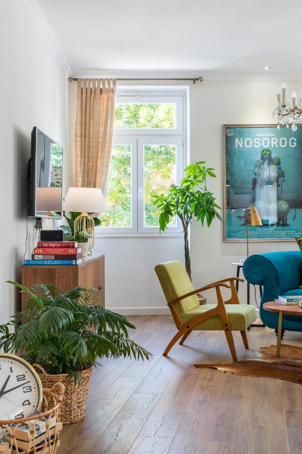 Charming Retreat In The Heart Of