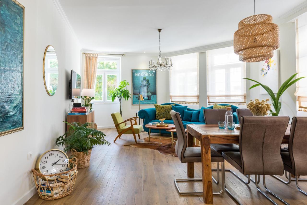 Charming Retreat In The Heart Of *