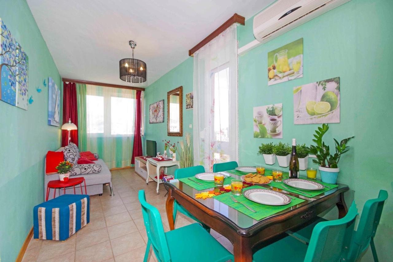Croatia Sea View Apartment *