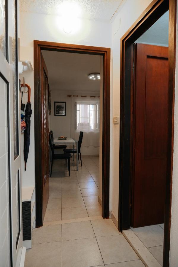 Centre Apartment *