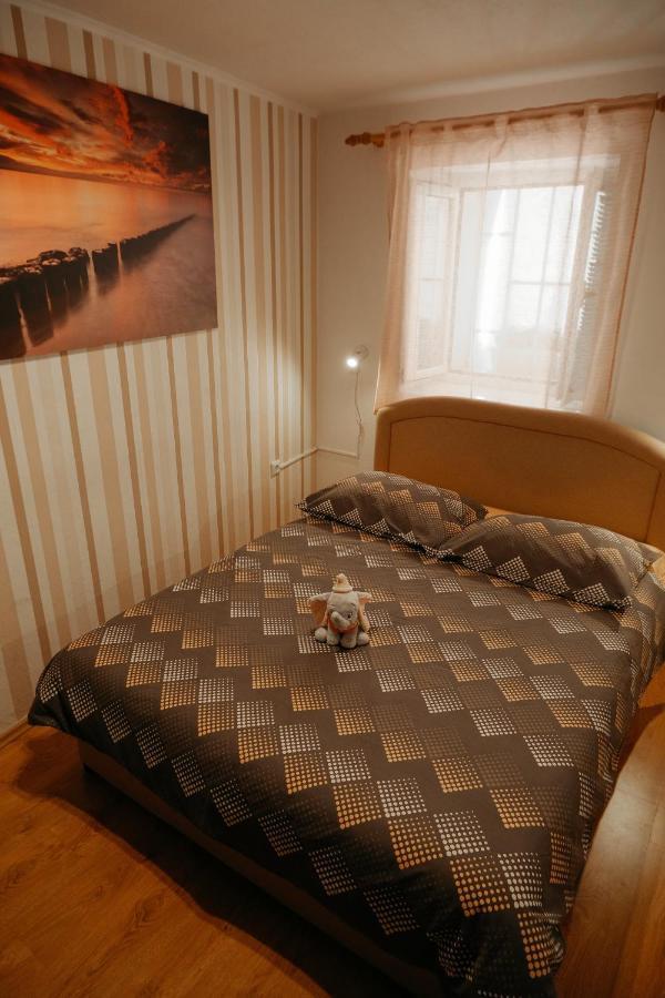 Centre Apartment *