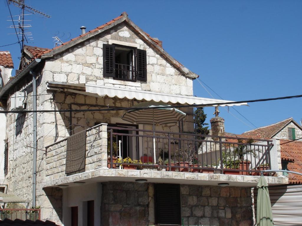 Bruno Centre And Apartment