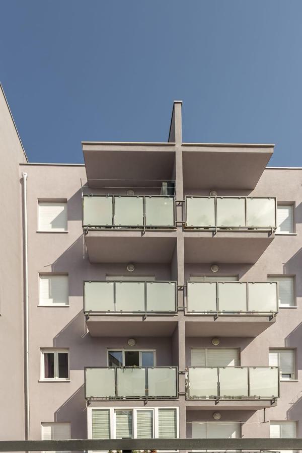 Cool Apartment
